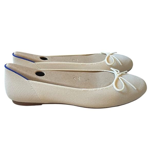 Rothy’s Ballet Flat Cream Shies NEW Size 11 - Picture 1 of 13